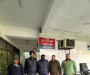 2000 ਰੁਪਏ ਰਿਸ਼ਵਤ ਲੈਂਦਾ ਕਲਰਕ ਵਿਜੀਲੈਂਸ ਬਿਊਰੋ ਨੇ ਕੀਤਾ ਕਾਬੂ