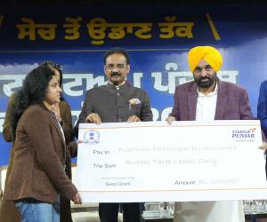 ਪੰਜਾਬ ਦੇ ਮੁੱਖ ਮੰਤਰੀ ਭਗਵੰਤ ਸਿੰਘ ਮਾਨ ਵੱਲੋਂ ਸੂਬੇ ਦੇ ਪਹਿਲੇ ਸਟਾਰਟਅੱਪ ਕਨਕਲੇਵ ਦਾ ਉਦਘਾਟਨ; ਨਵੀਨਤਾ ਅਤੇ ਸਖ਼ਤ ਮਿਹਨਤ ਨੂੰ ਸਟਾਰਟਅੱਪ ਦੀ ਸਫਲਤਾ ਦੀ ਰੀੜ੍ਹ ਦੀ ਹੱਡੀ ਦੱਸਿਆ
