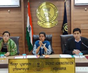 ਨੇਚਰ ਫੈਸਟ ਪ੍ਰਬੰਧਾਂ ਨੂੰ ਲੈ ਕੇ ਡਿਪਟੀ ਕਮਿਸ਼ਨਰ ਆਸ਼ਿਕਾ ਜੈਨ ਨੇ ਕੀਤੀ ਸਮੀਖਿਆ ਮੀਟਿੰਗ