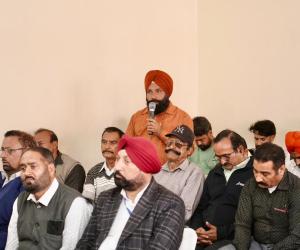 ਪਿੰਡ ਪੱਧਰ 'ਤੇ ਚੌਕਸੀ ਨਾਲ ਨਸ਼ਾ ਤਸਕਰੀ ’ਤੇ ਲੱਗ ਸਕਦੀ ਹੈ ਰੋਕ: ਗੁਲਾਬ ਚੰਦ ਕਟਾਰੀਆ