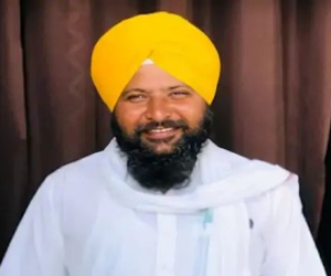 ਤਰਨਤਾਰਨ 'ਚ AAP ਸਰਪੰਚ ਦਾ ਗੋਲੀਆਂ ਮਾਰ ਕੇ ਕਤਲ | ਵਿਆਹ ਸਮਾਗਮ 'ਚ ਚੱਲੀਆਂ ਗੋਲੀਆਂ