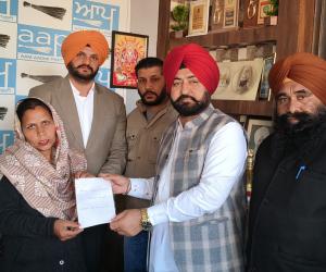 ਵਿਧਾਇਕ ਬੱਗਾ ਵੱਲੋਂ ਵਾਰਡ ਨੰਬਰ 89 'ਚ ਸੜ੍ਹਕ ਨਿਰਮਾਣ ਕਾਰਜ਼ਾਂ ਦਾ ਉਦਘਾਟਨ