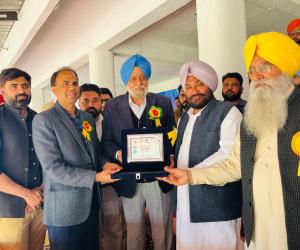 ਖੇਤੀਬਾੜੀ ਮੰਤਰੀ ਗੁਰਮੀਤ ਸਿੰਘ ਖੁੱਡੀਆਂ ਨੇ 12 ਸਾਲਾਂ ਬਾਅਦ ਬੈਲ ਗੱਡੀਆਂ ਦੀਆਂ ਦੌੜਾਂ ਦੀ ਸ਼ੁਰੂਆਤ ਨਾਲ ਕਿਲਾ ਰਾਏਪੁਰ ਪੇਂਡੂ ਓਲੰਪਿਕ-2026 ਕੀਤਾ ਉਦਘਾਟਨ