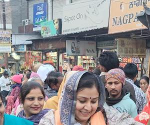 ਸ੍ਰੀ ਗੁਰੂ ਰਵਿਦਾਸ ਮਹਾਰਾਜ ਜੀ ਦੇ ਜਨਮਦਿਨ ਮੌਕੇ ਕਢੇ ਗਏ ਨਗਰ ਕੀਰਤਨ ਵਿਚ ਵਿਧਾਇਕ ਨਰਿੰਦਰ ਪਾਲ ਸਿੰਘ ਸਵਨਾ ਤੇ ਮੈਡਮ ਖੁਸ਼ਬੂ ਸਵਨਾ ਨੇ ਕੀਤੀ ਸ਼ਿਰਕਤ