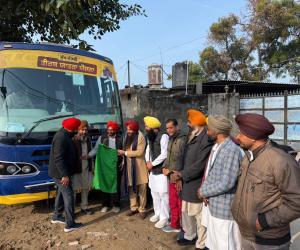 ਮੁੱਖ ਮੰਤਰੀ ਤੀਰਥ ਯਾਤਰਾ ਤਹਿਤ ਵਿਧਾਇਕ ਅਮਰਗੜ੍ਹ ਨੇ ਪਿੰਡ ਸੇਹਕੇ ਤੋਂ ਸ੍ਰੀ ਅੰਮ੍ਰਿਤਸਰ ਲਈ ਬੱਸ ਕੀਤੀ ਰਵਾਨਾ
