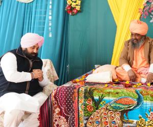 ਹਰਜੋਤ ਸਿੰਘ ਬੈਂਸ ਕੈਬਨਿਟ ਮੰਤਰੀ ਮਾਣਕਪੁਰ ਰਵਿਦਾਸ ਮੰਦਿਰ ਵਿੱਚ ਹੋਏ ਨਤਮਸਤਕ