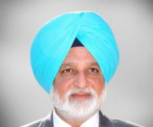 ਪੰਜਾਬ ਸਰਕਾਰ ਵੱਲੋਂ ਉੱਘੇ ਸਿੱਖਿਆ ਸ਼ਾਸਤਰੀ ਅਤੇ ਪ੍ਰਬੰਧਨ ਮਾਹਰ ਡਾ. ਪੁਸ਼ਪਿੰਦਰ ਸਿੰਘ ਗਿੱਲ ਮਹਾਰਾਜਾ ਭੁਪਿੰਦਰ ਸਿੰਘ ਪੰਜਾਬ ਸਪੋਰਟਸ ਯੂਨੀਵਰਸਿਟੀ, ਪਟਿਆਲਾ ਦੇ ਵਾਈਸ-ਚਾਂਸਲਰ ਨਿਯੁਕਤ