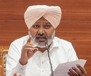 ਭਗਵੰਤ ਮਾਨ ਸਰਕਾਰ ਦੇ ਪੰਜਾਬ ਟ੍ਰੇਡ ਕਮਿਸ਼ਨ ਦੀ ਸ਼ੁਰੂਆਤ: ਵਪਾਰੀਆਂ ਦੇ ਕੰਮਕਾਜ ਨੂੰ ਸੁਚਾਰੂ ਬਣਾਉਣ ਲਈ 10 ਜ਼ਿਲ੍ਹਿਆਂ ਵਿੱਚ ਮੀਟਿੰਗਾਂ ਕੀਤੀਆਂ ਗਈਆਂ