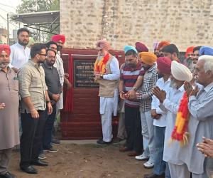 ਆਮ ਆਦਮੀ ਪਾਰਟੀ ਦੀ ਸੋਚ ਲੋਕਾਂ ਦੀ ਬਿਨਾਂ ਕਿਸੇ ਲਾਲਚ ਦੇ ਸੇਵਾ ਕਰਨਾ ਹੈ-ਸਪੀਕਰ ਸੰਧਵਾਂ 