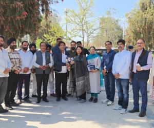 ਰੰਗਲਾ ਪੰਜਾਬ ਫੰਡ 'ਚ ਸਿਵਲ ਹਸਪਤਾਲ ਨੂੰ ਮਿਲੀਆਂ  2 ਐਂਬੂਲੈਂਸਾਂ