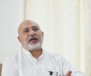 ਆਪ' ਆਗੂ ਬਲਤੇਜ ਪੰਨੂ ਨੇ ਪੰਜਾਬੀ ਕਲਾਕਾਰ ਐਮੀ ਵਿਰਕ ਨਾਲ ਫ਼ੋਨ 'ਤੇ ਕੀਤੀ ਗੱਲਬਾਤ, ਯੂਏਈ ਵਿੱਚ ਫਸੇ ਪਰਿਵਾਰ ਦਾ ਜਾਣਿਆ ਹਾਲ-ਚਾਲ