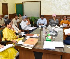 ਪੰਜਾਬ ਨੇ ਭੋਜਨ ਪਦਾਰਥਾਂ ਦੀ ਜਾਂਚ ਲਈ ਵਿਸ਼ਾਲ ਰਾਜ ਵਿਆਪੀ ਮੁਹਿੰਮ ਵਿੱਢੀ; ਸਿਹਤ ਮੰਤਰੀ ਨੇ ਮਿਆਰੀ ਭੋਜਨ ਪਦਾਰਥਾਂ ਪ੍ਰਤੀ ਵਚਨਬੱਧਤਾ ਦੁਹਰਾਈ