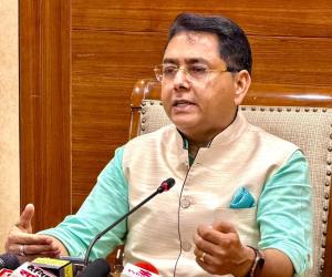 ਆਪ ਸਰਕਾਰ ਦੋਸ਼ਾਂ 'ਤੇ ਤੇਜ਼ੀ ਨਾਲ ਕਾਰਵਾਈ ਕਰਦੀ ਹੈ, ਜਵਾਬਦੇਹੀ ਯਕੀਨੀ ਬਣਾਉਂਦੀ ਹੈ, ਭਾਜਪਾ ਦੀ ਅਗਵਾਈ ਵਾਲੀ ਹਰਿਆਣਾ ਸਰਕਾਰ ਏਡੀਜੀਪੀ ਦੀ ਦੁਖਦਾਈ ਖੁਦਕੁਸ਼ੀ ਦੇ ਦੋਸ਼ੀਆਂ ਨੂੰ ਬਚਾ ਰਹੀ ਹੈ: ਅਮਨ ਅਰੋੜਾ