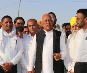 ਮੂਨਕ ਮੰਡੀ ਵਿੱਚ ਕੈਬਨਿਟ ਮੰਤਰੀ ਬਰਿੰਦਰ ਕੁਮਾਰ ਗੋਇਲ ਨੇ ਕਣਕ ਦੀ ਖਰੀਦ ਕਰਵਾਈ ਸ਼ੁਰੂ