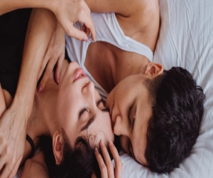 ਪਹਿਲੀ ਵਾਰ ਸਰੀਰਕ ਸਬੰਧ ਬਣਾਉਣ ਵੇਲੇ ਨਾ ਕਰੋ ਇਹ ਗਲਤੀਆਂ; ਰਿਸ਼ਤੇ ਵਿੱਚ ਆ ਸਕਦੀ ਹੈ ਦੂਰੀ