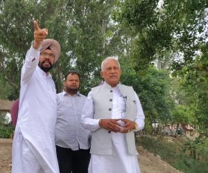 ਬਰਿੰਦਰ ਕੁਮਾਰ ਗੋਇਲ ਵੱਲੋਂ ਬੀ.ਓ.ਪੀ. ਸ਼ਾਹਪੁਰ ਵਿਖੇ ਰਾਵੀ ਦਰਿਆ ਦੇ ਧੁੱਸੀ ਬੰਨ੍ਹ 'ਤੇ ਚਲ ਰਹੇ ਹੜ੍ਹ ਸੁਰੱਖਿਆ ਪ੍ਰਬੰਧਾਂ ਦਾ ਜਾਇਜ਼ਾ