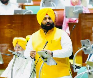 ਭਗਵੰਤ ਮਾਨ ਸਰਕਾਰ ਵੱਲੋਂ ਸ੍ਰੀ ਗੁਰੂ ਗ੍ਰੰਥ ਸਾਹਿਬ ਦੀ ਪਵਿੱਤਰਤਾ ਬਰਕਰਾਰ ਰੱਖਣ ਲਈ ਇਤਿਹਾਸਕ ਸੋਧ ਬਿੱਲ ਪੇਸ਼