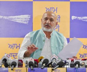 ਬੇਅਦਬੀ ਵਿਰੋਧੀ ਕਾਨੂੰਨ 'ਤੇ ਸੁਖਬੀਰ ਬਾਦਲ ਦੀ ਚੁੱਪ ਬੁਨਿਆਦੀ ਸਵਾਲ ਖੜ੍ਹੇ ਕਰਦੀ ਹੈ: ਬਲਤੇਜ ਪੰਨੂ