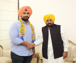 ਮਸ਼ਹੂਰ ਪਹਿਲਵਾਨ ਜੱਸਾ ਪੱਟੀ ਆਪਣੀ ਟੀਮ ਸਮੇਤ ਆਮ ਆਦਮੀ ਪਾਰਟੀ ਵਿੱਚ ਸ਼ਾਮਲ*