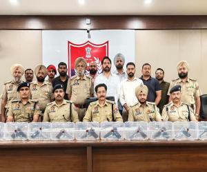 ਗੈਂਗਸਟਰਾਂ ਵਿਰੁੱਧ ਪਟਿਆਲਾ ਪੁਲਿਸ ਦਾ ਵੱਡਾ ਐਕਸ਼ਨ  20-25 ਸਾਲ ਦੇ ਮੁੰਡਿਆ ਦੇ ਦੇਖੋ ਕਾਰਨਾਮੇ