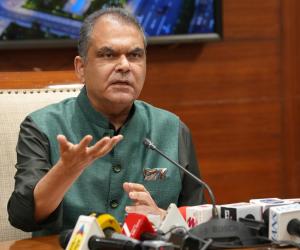 ਭਗਵੰਤ ਮਾਨ ਸਰਕਾਰ ਵੱਲੋਂ ਮੋਹਾਲੀ ਵਿੱਚ ਅਤਿ-ਆਧੁਨਿਕ ਬਹੁ-ਮੰਤਵੀ ਪ੍ਰਦਰਸ਼ਨੀ ਅਤੇ ਕਨਵੈਨਸ਼ਨ ਸੈਂਟਰ ਕੀਤਾ ਜਾਵੇਗਾ ਵਿਕਸਤ : ਸੰਜੀਵ ਅਰੋੜਾ