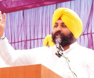 ਹਰਜੋਤ ਸਿੰਘ ਬੈਂਸ ਵੱਲੋਂ ਸ਼੍ਰੀ ਅਨੰਦਪੁਰ ਸਾਹਿਬ ਦੇ ਸਮੁੱਚੇ ਵਿਕਾਸ ਲਈ ਵੱਡੇ ਪ੍ਰੋਜੈਕਟਾਂ ਦੀ ਸੋਗਾਤ