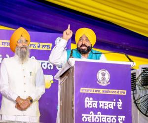 ਅੰਮ੍ਰਿਤਸਰ ਦੇ ਅਟਾਰੀ ਵਿਧਾਨ ਸਭਾ ਹਲਕੇ ਦੀਆਂ ਸਾਰੀਆਂ ਪ੍ਰਮੁੱਖ ਸੜਕਾਂ ਸ਼ਾਨਦਾਰ ਬਣਨਗੀਆਂ, ਮੁੱਖ ਮੰਤਰੀ ਭਗਵੰਤ ਸਿੰਘ ਮਾਨ ਨੇ ਨੀਂਹ ਰੱਖੀ