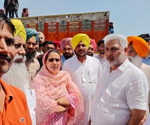 ਖੁਰਾਕ ਤੇ ਸਿਵਲ ਸਪਲਾਈਜ਼ ਮੰਤਰੀ ਲਾਲ ਚੰਦ ਕਟਾਰੂਚੱਕ ਨੇ ਸੰਗਰੂਰ ਅਨਾਜ ਮੰਡੀ ਵਿਖੇ ਖ਼ਰੀਦ ਕਾਰਜਾਂ ਦਾ ਲਿਆ ਜਾਇਜ਼ਾ