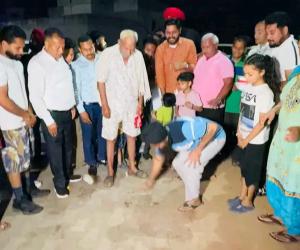 ਵਿਧਾਇਕ ਸ਼ੈਰੀ ਕਲਸੀ ਵਲੋਂ ਵਾਰਡ ਨੰਬਰ 30 ਵਿੱਚ ਮਲਾਵੇ ਦੀ ਕੋਠੀ ਵਿਖੇ ਗਲੀਆਂ ਬਣਾਉਣ ਦੀ ਕਰਵਾਈ ਸ਼ੁਰੂਆਤ