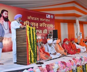 ਭਗਵੰਤ ਮਾਨ ਸਰਕਾਰ ਵੱਲੋਂ ਸ੍ਰੀ ਗੁਰੂ ਰਵਿਦਾਸ ਜੀ ਦੇ 650ਵੇਂ ਪ੍ਰਕਾਸ਼ ਪੁਰਬ ਨੂੰ ਸਮਰਪਿਤ ਰੂਪਨਗਰ ਵਿਖੇ ਪਹਿਲਾ ਵਿਸ਼ਾਲ ਅਧਿਆਤਮਕ ਕੀਰਤਨ ਦਰਬਾਰ ਸਜਾਇਆ ਗਿਆ
