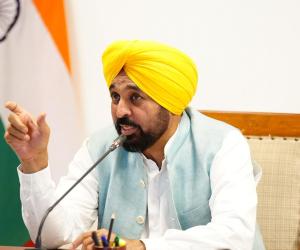 ਮਾਨਸੂਨ ਤੋਂ ਪਹਿਲਾਂ ਹੜ੍ਹਾਂ ਦੇ ਸੁਰੱਖਿਆਂ ਪ੍ਰਬੰਧਾਂ ਨੂੰ ਮਜ਼ਬੂਤ ਕਰਨ ਲਈ ਆਪ ਸਰਕਾਰ ਵੱਲੋਂ ਐਂਫੀਬੀਅਸ ਮਸ਼ੀਨਾਂ ਦੀ ਖਰੀਦ ਨੂੰ ਮਨਜ਼ੂਰੀ: ਮੁੱਖ ਮੰਤਰੀ ਭਗਵੰਤ ਸਿੰਘ ਮਾਨ