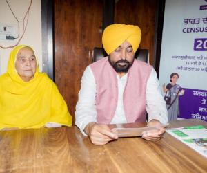 ਪੰਜਾਬ ਦੇ ਸਮਾਜਿਕ-ਆਰਥਿਕ ਭਵਿੱਖ ਦੀ ਰਾਖੀ ਲਈ ਮਰਦਮਸ਼ੁਮਾਰੀ-2027 ਦੇ ਸਵੈ-ਗਣਨਾ ਦੌਰਾਨ ਪੰਜਾਬੀ ਨੂੰ ਮਾਤ-ਭਾਸ਼ਾ ਵਜੋਂ ਦਰਜ ਕਰਵਾਇਆ ਜਾਵੇ-ਮੁੱਖ ਮੰਤਰੀ ਭਗਵੰਤ ਸਿੰਘ ਮਾਨ