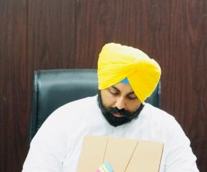 ਹਰਜੋਤ ਸਿੰਘ ਬੈਂਸ ਨੇ ਸਥਾਨਕ ਸਰਕਾਰਾਂ ਮੰਤਰੀ ਵਜੋਂ ਅਹੁਦਾ ਸੰਭਾਲਿਆ