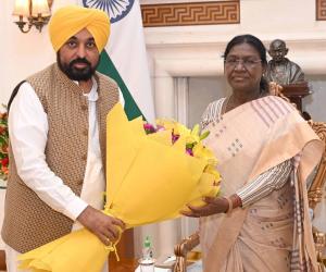 *ਮੁੱਖ ਮੰਤਰੀ ਭਗਵੰਤ ਸਿੰਘ ਮਾਨ ਪੰਜਾਬ ਦੇ ਸਾਰੇ ਵਿਧਾਇਕਾਂ ਨਾਲ ਦਿੱਲੀ ਪਹੁੰਚੇ*