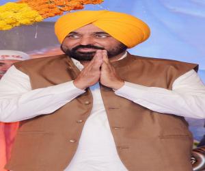 *ਨਸ਼ਾ ਵਿਰੋਧੀ ਜਾਗਰੂਕਤਾ ਪ੍ਰੋਗਰਾਮ ਵਿੱਚ ਸ਼ਾਮਲ ਹੋਏ ਮੁੱਖ ਮੰਤਰੀ ਭਗਵੰਤ ਸਿੰਘ ਮਾਨ; ਕਿਹਾ, “ਅਸੀਂ ਪੰਜਾਬ ‘ਚੋਂ ਨਸ਼ਿਆਂ ਦਾ ਕਲੰਕ ਮਿਟਾ ਦੇਵਾਂਗੇ”*
