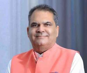 ਆਪ ਮੰਤਰੀ ਸੰਜੀਵ ਅਰੋੜਾ ਦੀ ਈਡੀ ਵੱਲੋਂ ਗ੍ਰਿਫ਼ਤਾਰੀ ਸਿਆਸਤ ਤੋਂ ਪ੍ਰੇਰਿਤ, ਭਾਜਪਾ ਸੰਸਦ ਮੈਂਬਰਾਂ ਵਾਂਗ ਸੁਰੱਖਿਆ ਦੀ ਕੀਤੀ ਮੰਗ