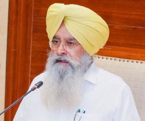 ਮਾਨ ਸਰਕਾਰ ਵੱਲੋਂ ਸਾਉਣੀ ਦੀ ਮੱਕੀ ਪ੍ਰੋਜੈਕਟ ਦਾ 16 ਜ਼ਿਲ੍ਹਿਆਂ ਤੱਕ ਵਿਸਥਾਰ, ਕਿਸਾਨਾਂ ਨੂੰ ਝੋਨੇ ਦੇ ਫ਼ਸਲੀ ਚੱਕਰ ‘ਚੋਂ ਕੱਢਣ ਲਈ ਪ੍ਰਤੀ ਹੈਕਟੇਅਰ 17500 ਰੁਪਏ ਸਬਸਿਡੀ ਮਿਲੇਗੀ: ਖੁੱਡੀਆਂ