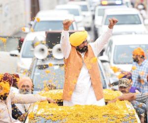 ’ਸ਼ੁਕਰਾਨਾ ਯਾਤਰਾ' ਦੌਰਾਨ ਮੁੱਖ ਮੰਤਰੀ ਭਗਵੰਤ ਸਿੰਘ ਮਾਨ ਦਾ ਸਵਾਗਤ ਕਰਨ ਲਈ ਮਾਝਾ ਭਰ ‘ਚ ਲੋਕ ਸੜਕਾਂ 'ਤੇ ਉਤਰੇ
