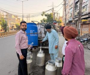 ਪੰਜਾਬ ਭਰ ਵਿੱਚ ਦੋ-ਰੋਜ਼ਾ ਮਿਲਕ ਸੈਂਪਲਿੰਗ ਮੁਹਿੰਮ ਚਲਾਈ; ਸਿਹਤ ਮੰਤਰੀ ਨੇ ਮਿਲਾਵਟਖ਼ੋਰਾਂ ਨੂੰ ਦਿੱਤੀ ਚੇਤਾਵਨੀ