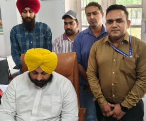 ਹਰਜੋਤ ਸਿੰਘ ਬੈਂਸ ਕੈਬਨਿਟ ਮੰਤਰੀ ਵੱਲੋਂ ਸਵੈ ਜਨਗਣਨਾ ਦੀ ਕੀਤੀ ਸ਼ੁਰੂਆਤ